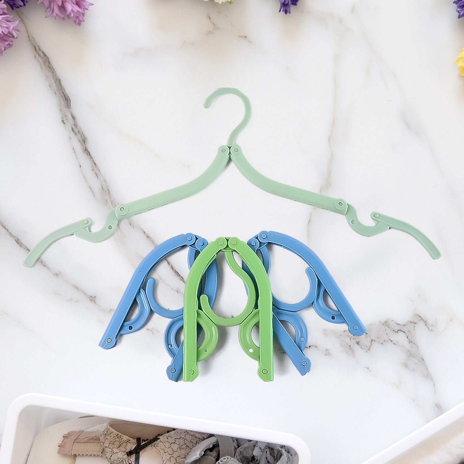 Travel Hangers, Portable Folding Clothes Hangers (4 Pc / Big) - Image 6