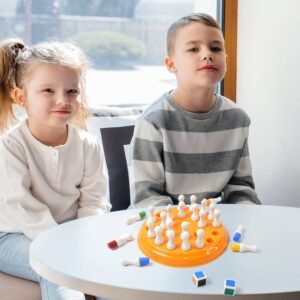 Plastic Brain Teaser Memory Chess Game (1 Set)