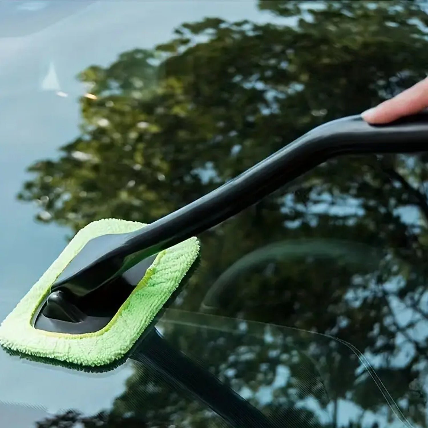 Windshield Clean Car Glass Cleaner Wiper With 1 Extra Microfiber Cloth (1 Pc / 38 Cm Long) - Image 4