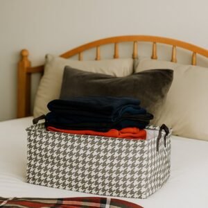 Foldable Fabric Storage Box with Handles (47 × 28 cm)