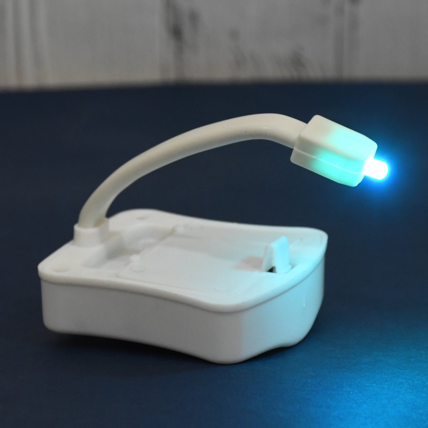 Toilet Light, LED Toilet Bowl Light Toilet Cover Lamp (1 Pc / Battery Not Included) - Image 6