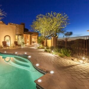 Solar Powered LED Garden Lights (4 Pc)