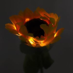 Sunflower Solar LED Lights, Warm White Garden Light (1 Pc)