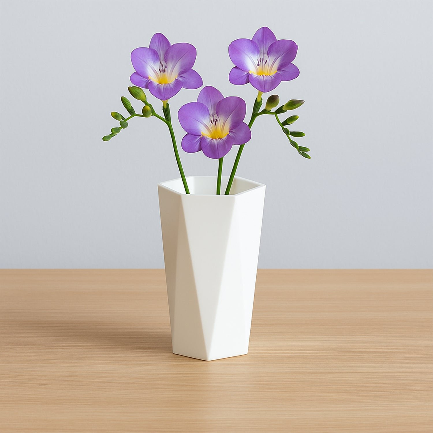 Modern Geometric Hexagon Plastic Flower Vase (1 Pc) - Image 4