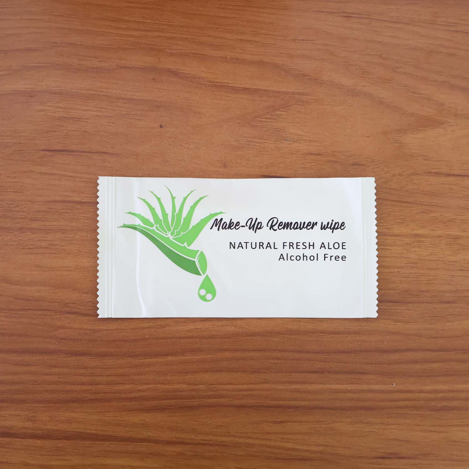 Premium Natural Aloe Makeup Remover Wipes (1 Pc) - Image 7