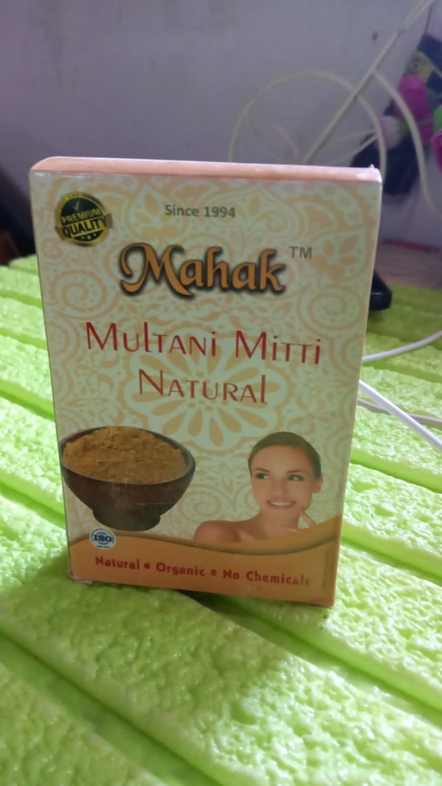 80gram Herbal Tan Removing Multani Mitti Face Pack For Skin Care Age Group - Image 8